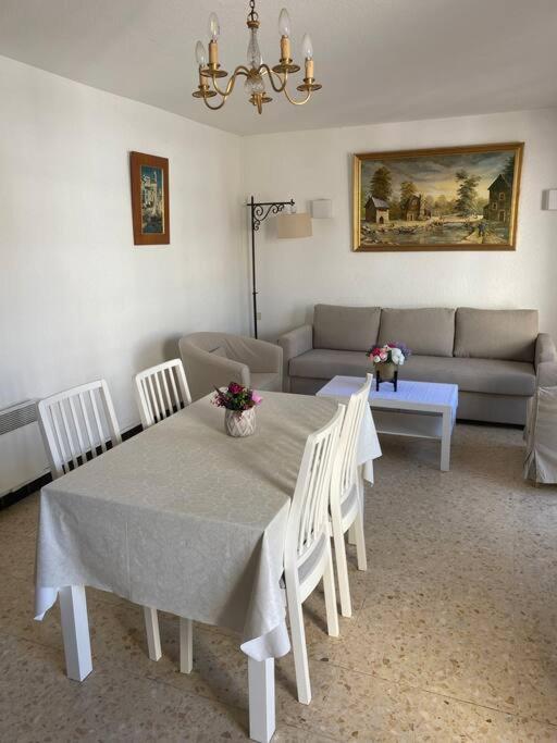 Maison Proche Plage Canet-en-Roussillon Esterno foto